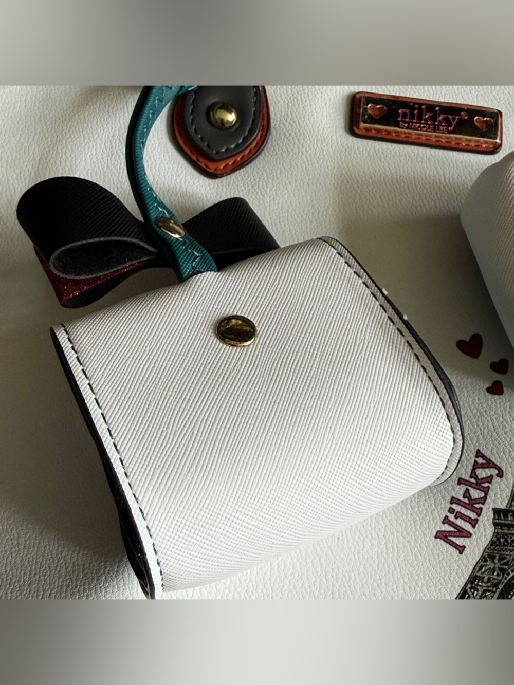 NIKKY by NICOLE LEE White Paris Illustration Satchel Bag NEW w/ Purse Charms - Picture 7 of 16